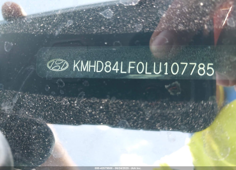 2020 HYUNDAI ELANTRA VIN: KMHD84LF0LU107785