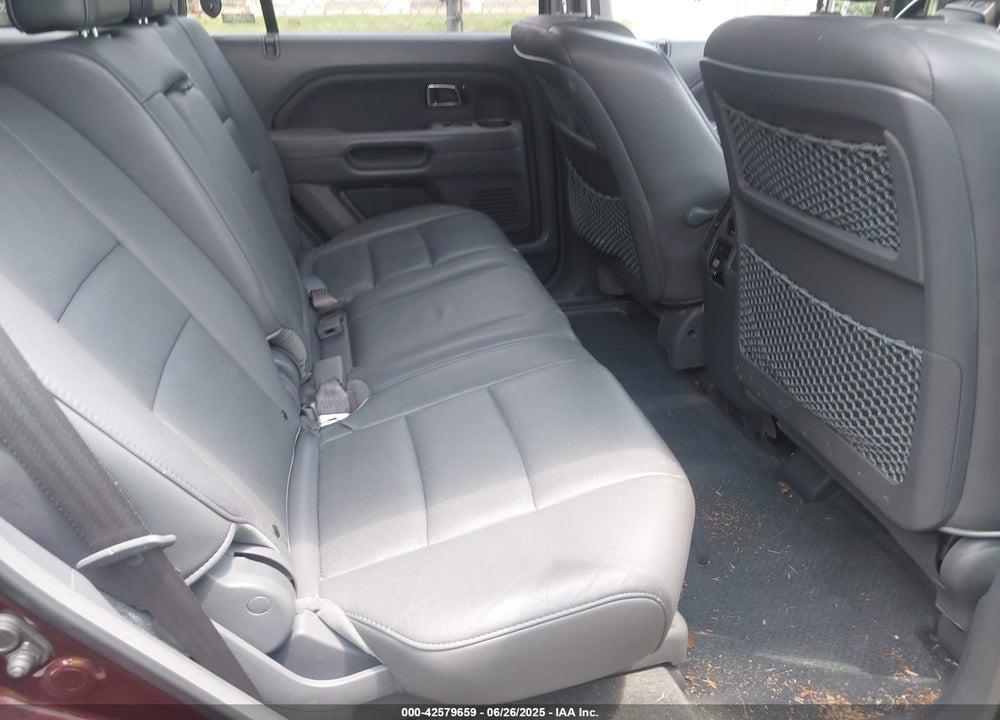 2008 HONDA PILOT EX-L VIN: 5FNYF18598B037858