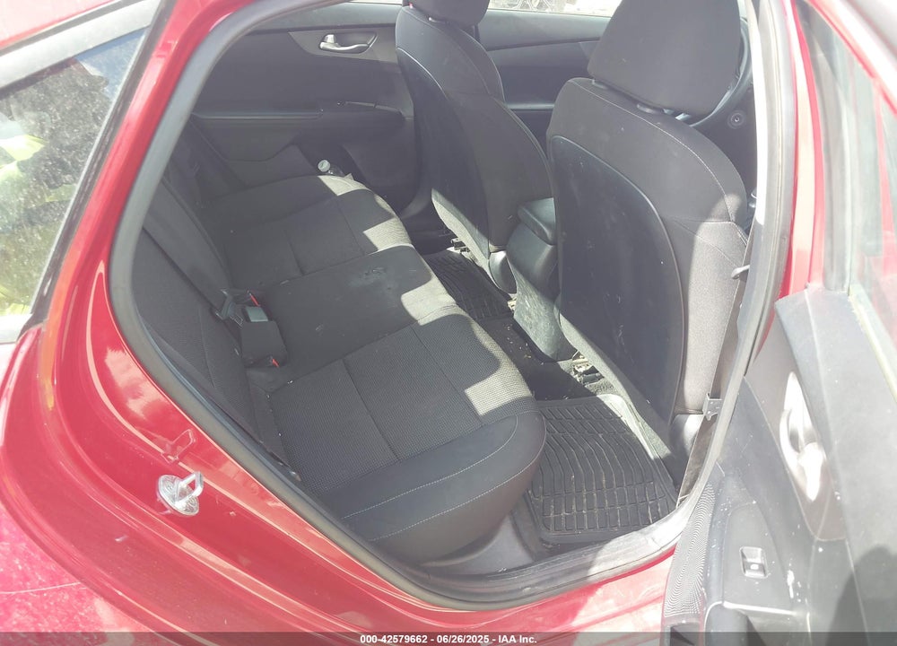 2019 KIA FORTE VIN: 3KPF24AD4KE011462