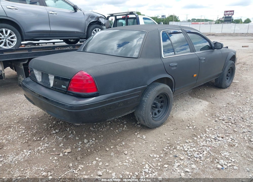 2011 FORD CROWN VICTORIA VIN: 2FABP7BV5BX169611