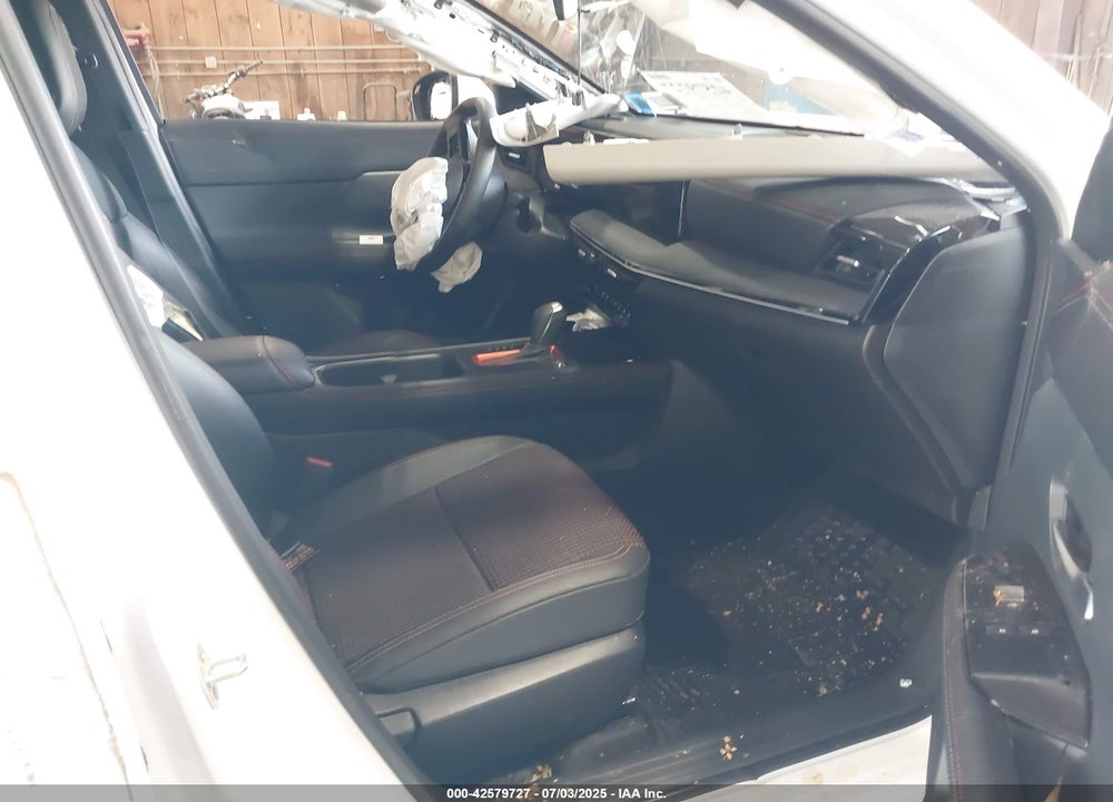 2025 NISSAN KICKS VIN: 3N8AP6DD6SL309272