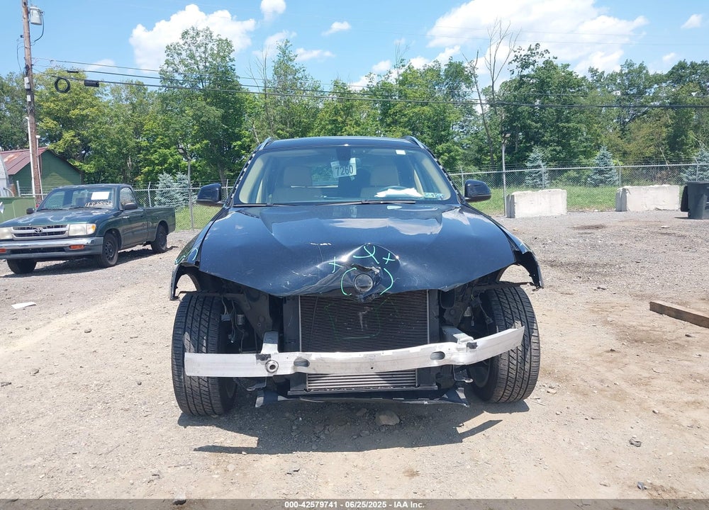 2016 BMW X3 VIN: 5UXWX9C50G0D71916