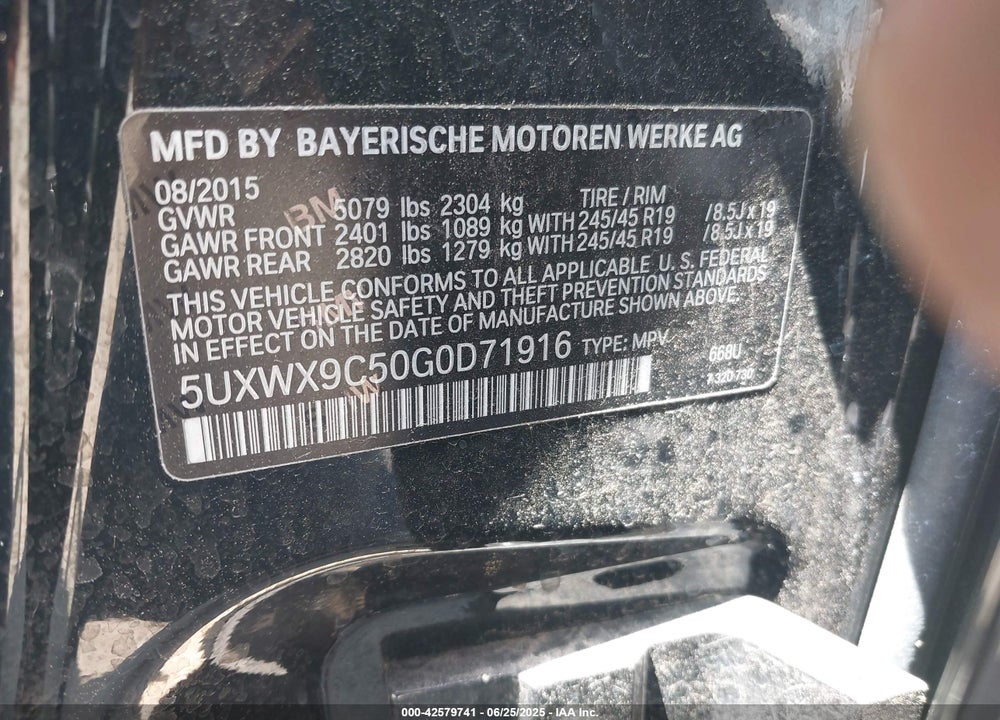 2016 BMW X3 VIN: 5UXWX9C50G0D71916