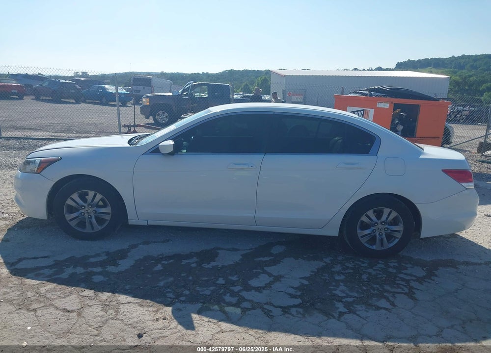 2012 HONDA ACCORD SDN VIN: 1HGCP2F69CA052632