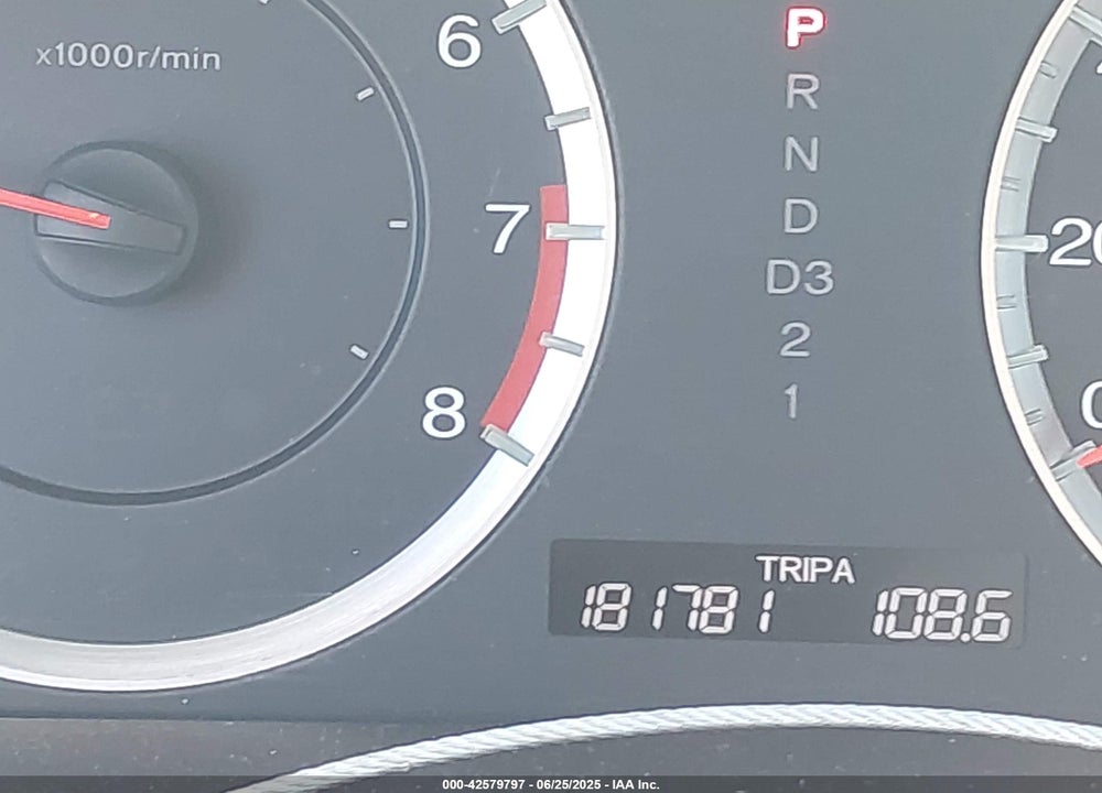 2012 HONDA ACCORD SDN VIN: 1HGCP2F69CA052632