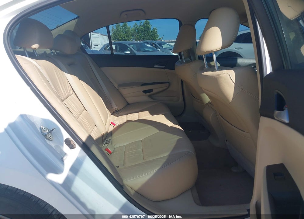2012 HONDA ACCORD SDN VIN: 1HGCP2F69CA052632