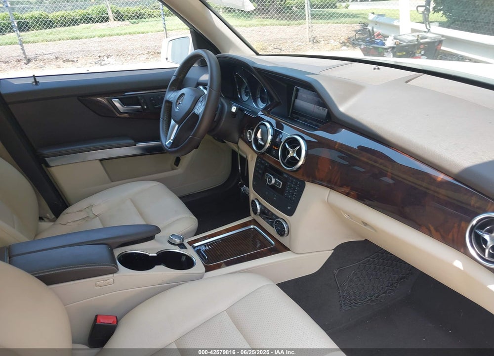 2013 MERCEDES-BENZ GLK 350 VIN: WDCGG8JB2DG088193
