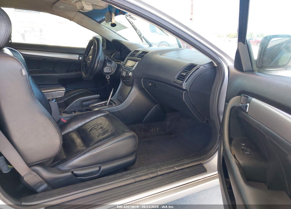 2004 HONDA ACCORD 2.4 EX VIN: 1HGCM72604A003543