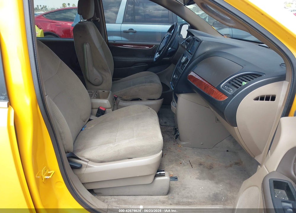 2012 CHRYSLER TOWN & COUNTRY TOURING VIN: 2C4RC1BG2CR175245
