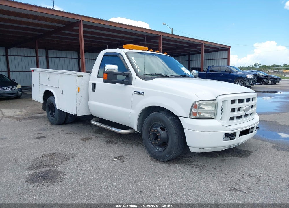 2006 FORD F-350 CHASSIS XL/XLT VIN: 1FDWF365X6ED01654