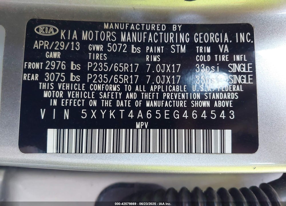 2014 KIA SORENTO LX VIN: 5XYKT4A65EG464543