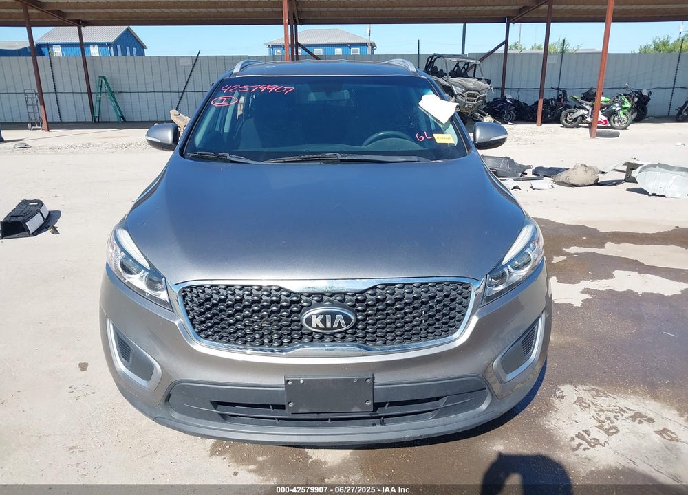 2017 KIA SORENTO VIN: 5XYPG4A34HG209130