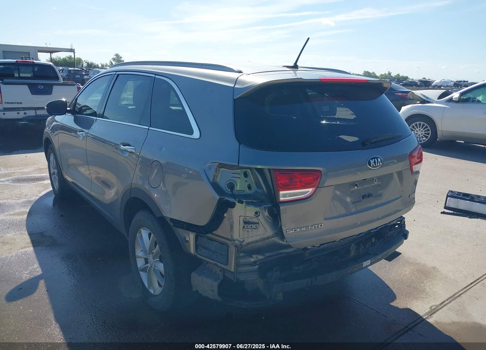 2017 KIA SORENTO VIN: 5XYPG4A34HG209130