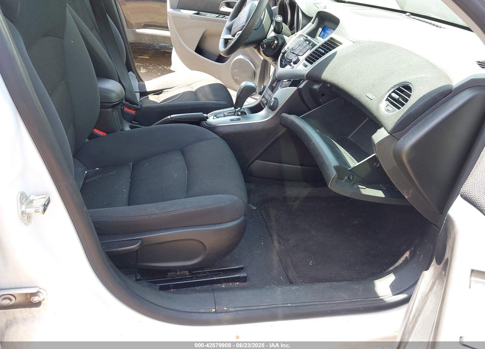 2016 CHEVROLET CRUZE LIMITED VIN: 1G1PE5SB9G7188572