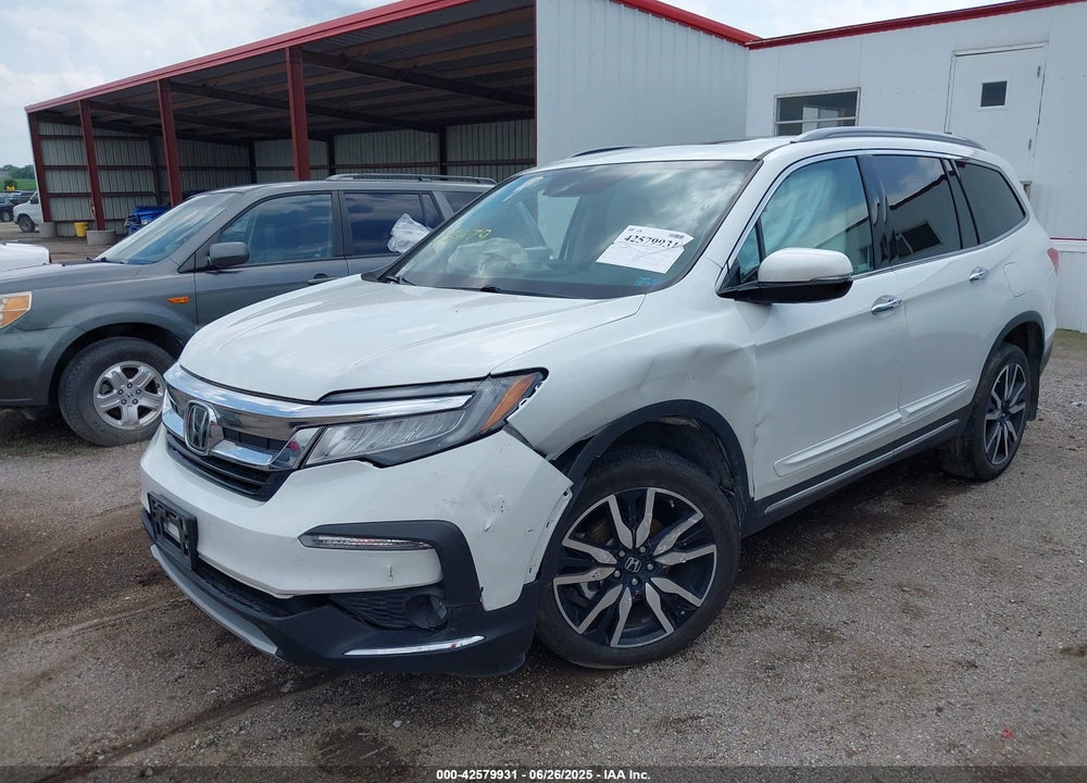 2020 HONDA PILOT AWD TOURING 8 PASSENGER VIN: 5FNYF6H96LB037051