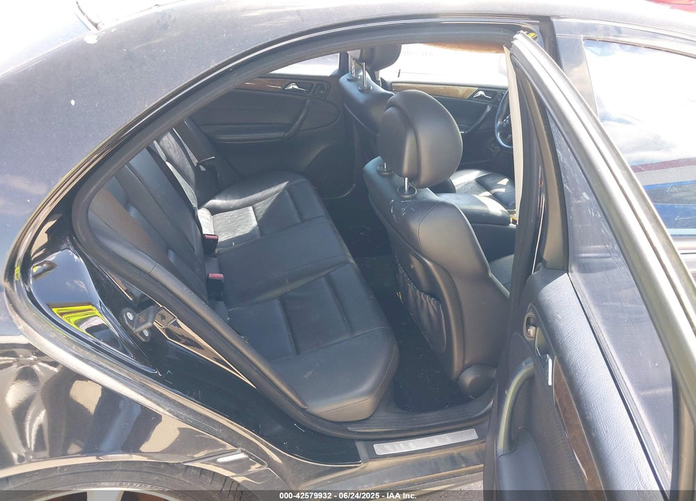 2007 MERCEDES-BENZ C CLASS VIN: WDBRF52H47E023816