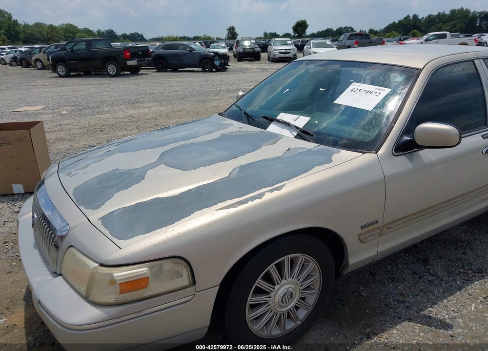 2009 MERCURY GRAND MARQUIS VIN: 2MEHM75V89X611198