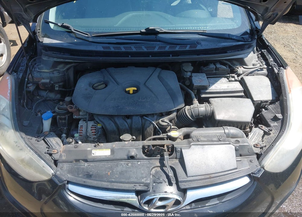 2013 HYUNDAI ELANTRA VIN: 5NPDH4AE4DH155848