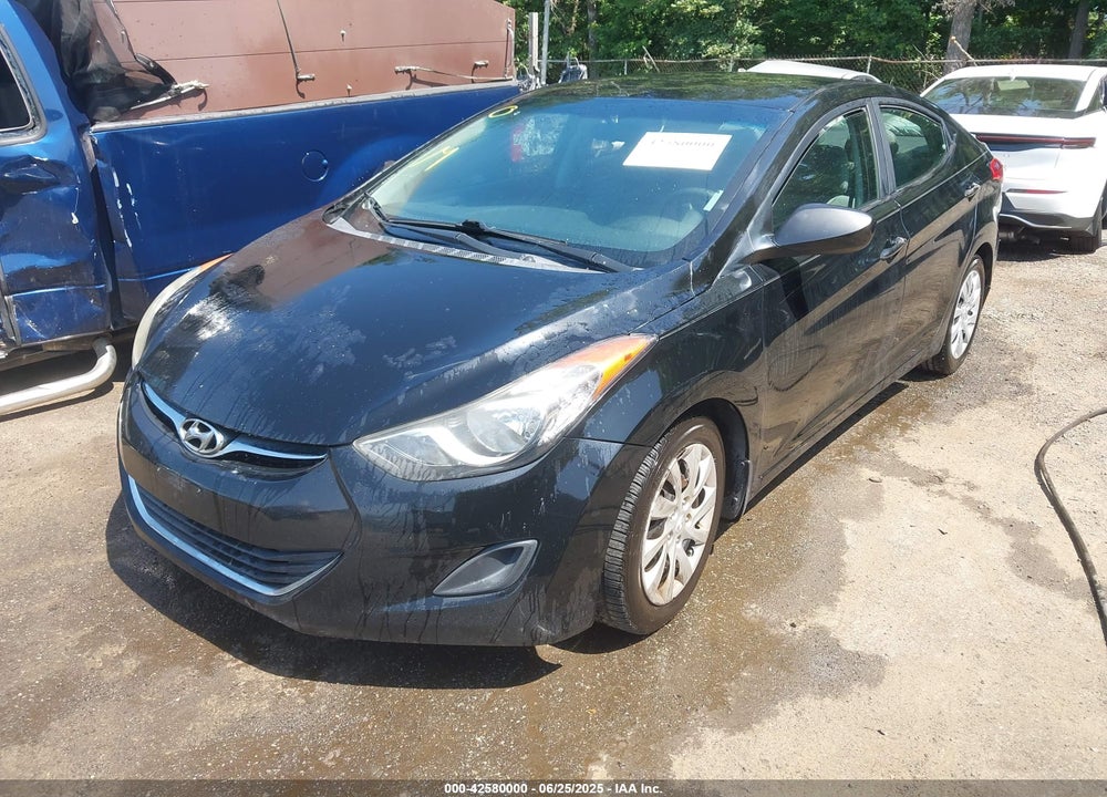 2013 HYUNDAI ELANTRA VIN: 5NPDH4AE4DH155848
