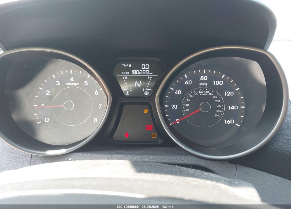 2013 HYUNDAI ELANTRA VIN: 5NPDH4AE4DH155848
