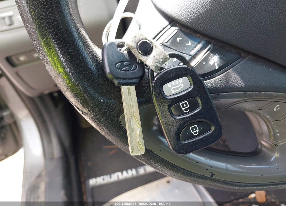 2013 HYUNDAI SONATA GLS VIN: 5NPEB4AC6DH545225