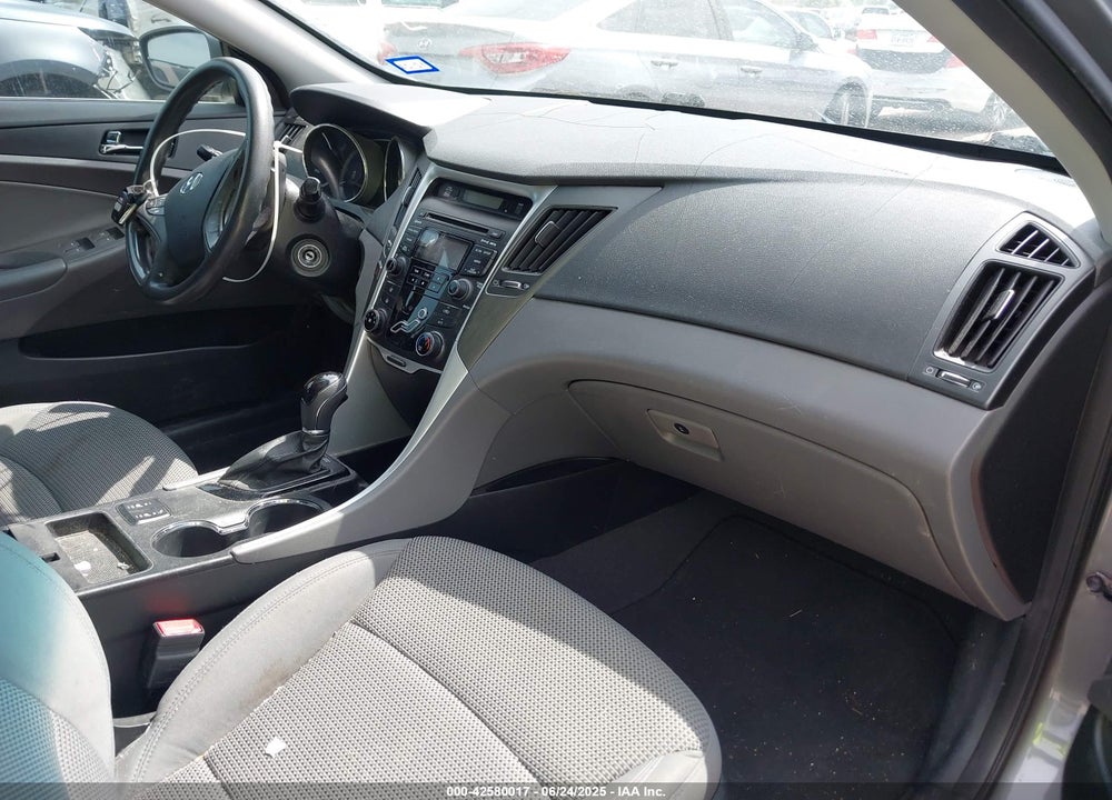 2013 HYUNDAI SONATA GLS VIN: 5NPEB4AC6DH545225