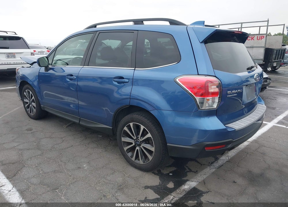 2018 SUBARU FORESTER VIN: JF2SJGEC2JH432160