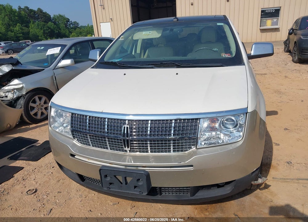 2008 LINCOLN MKX VIN: 2LMDU88C08BJ39915