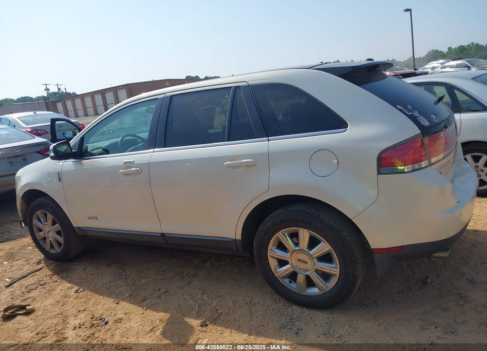 2008 LINCOLN MKX VIN: 2LMDU88C08BJ39915