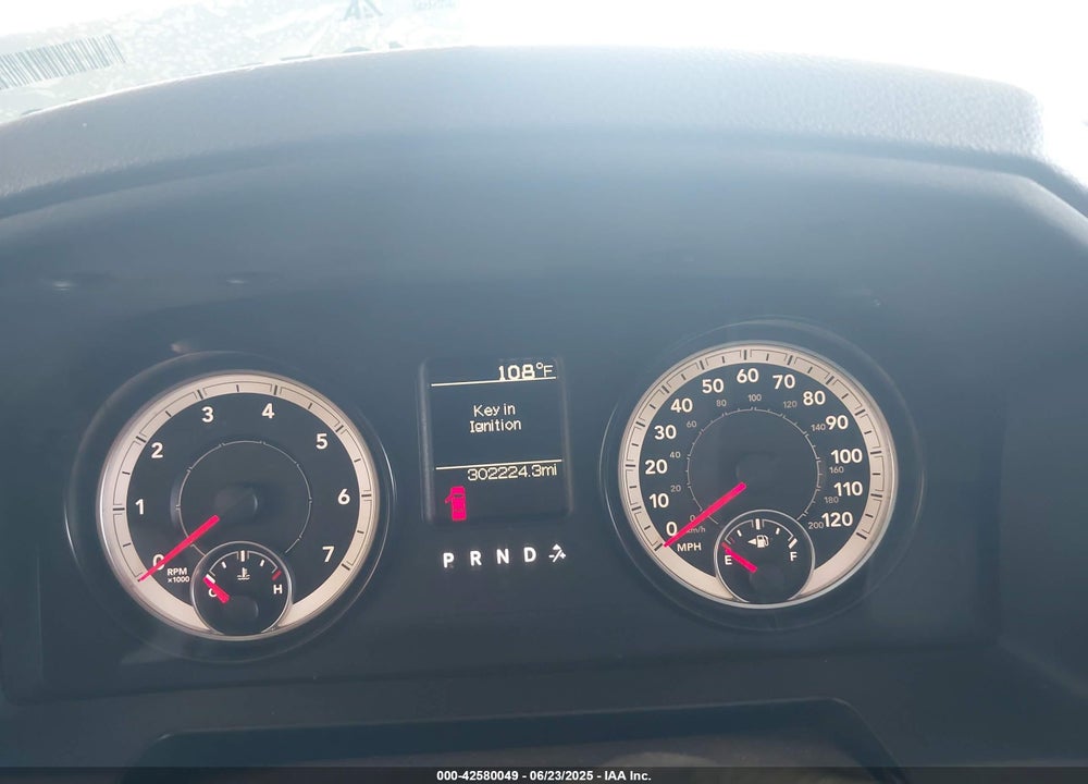 2015 RAM 2500 VIN: 3C6UR5CJ1FG581626