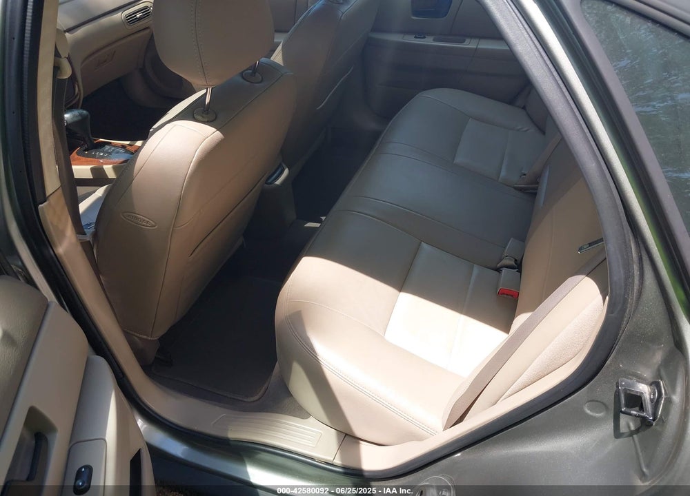 2004 FORD TAURUS SEL VIN: 1FAHP56S04A142598