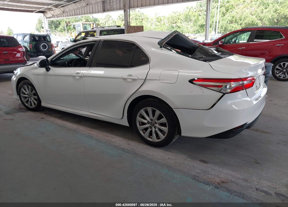 2020 TOYOTA CAMRY VIN: 4T1C11AK5LU905584