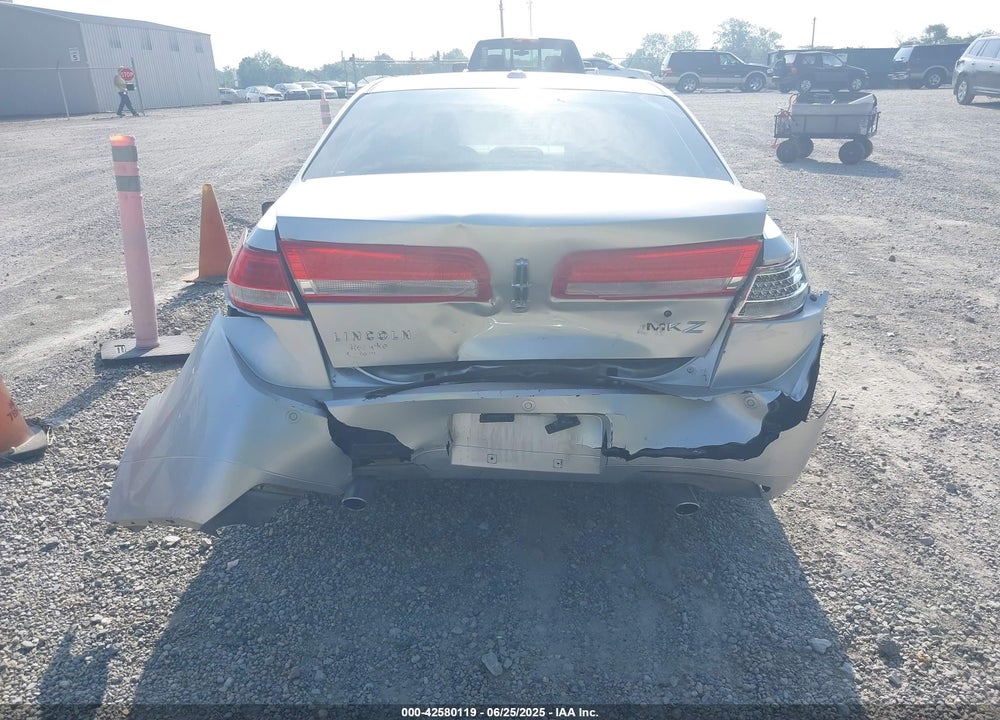 2012 LINCOLN MKZ VIN: 3LNHL2GC5CR817924