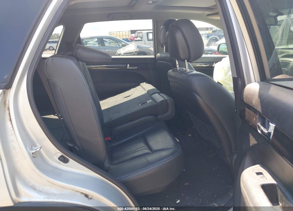 2013 KIA SORENTO VIN: 5XYKU4A29DG359559