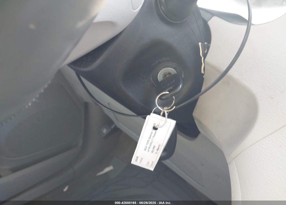 2014 TOYOTA SIENNA VIN: 5TDKK3DC2ES431811