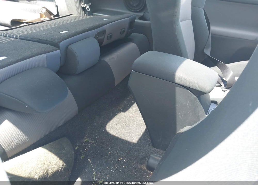 2016 SCION TC VIN: JTKJF5C73GJ022340