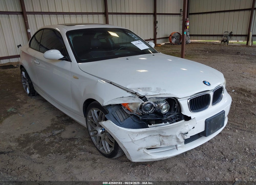 2009 BMW 1 SERIES VIN: WBAUP73599VK75814