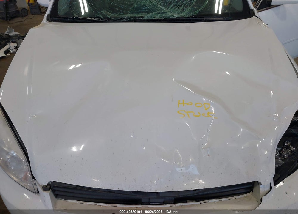2011 CHEVROLET IMPALA VIN: 2G1WG5EK8B1196394