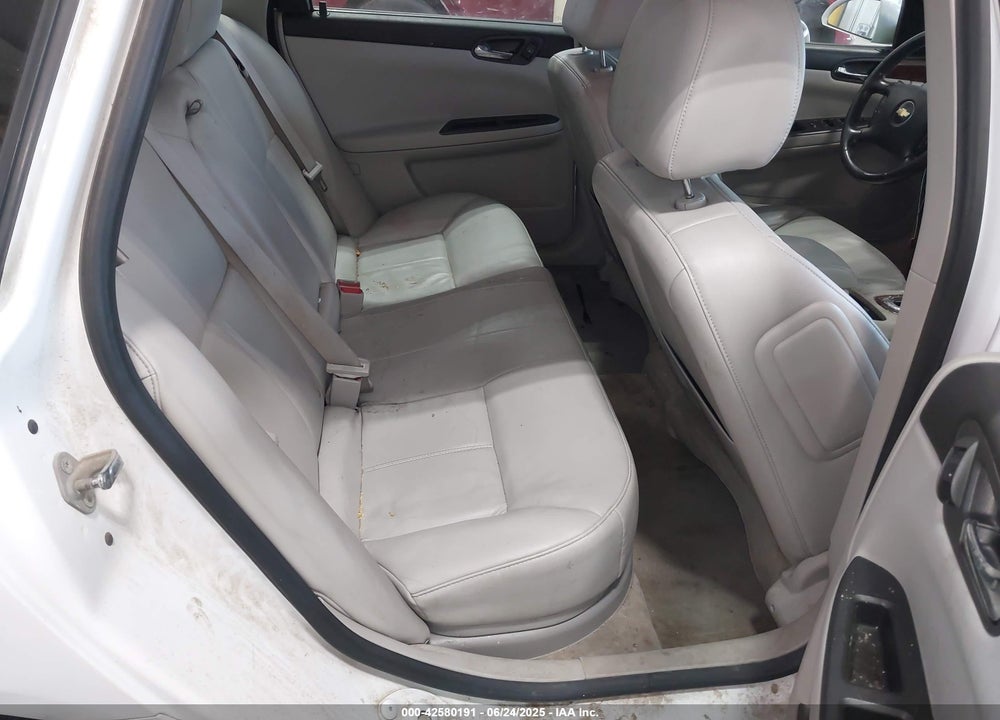 2011 CHEVROLET IMPALA VIN: 2G1WG5EK8B1196394