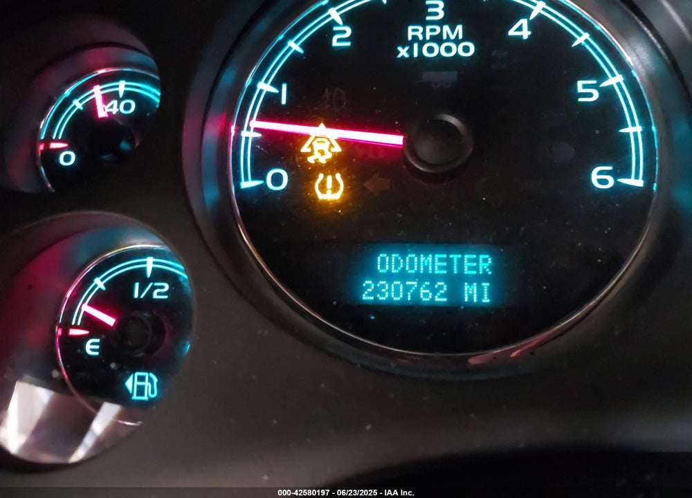 2007 CHEVROLET TAHOE LTZ VIN: 1GNFK13087R105226