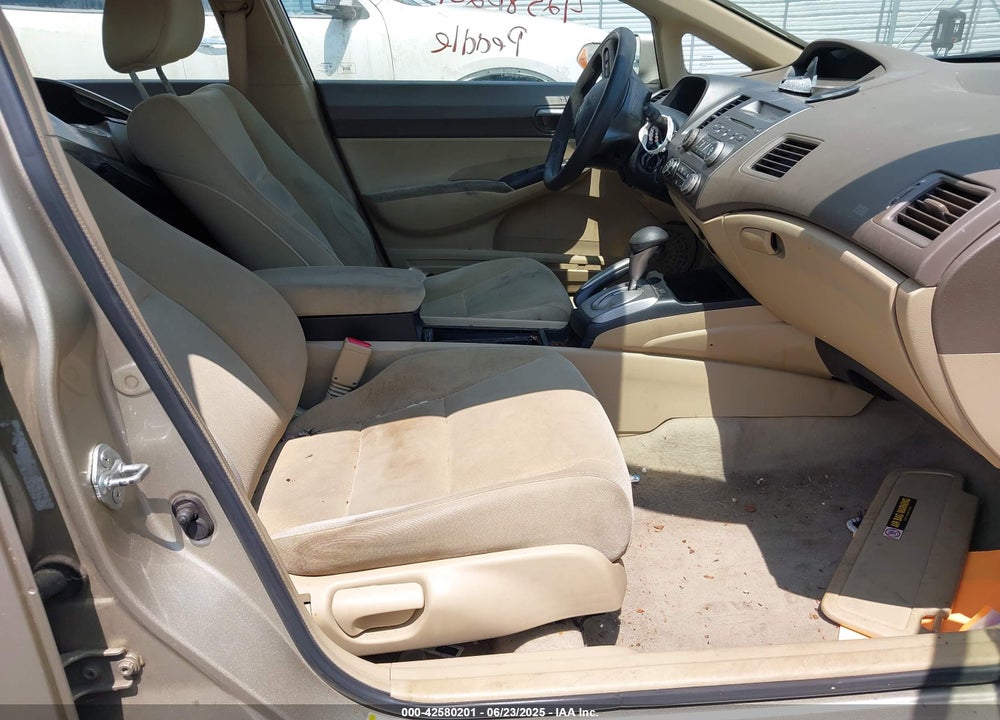2008 HONDA CIVIC VIN: 1HGFA16548L091673