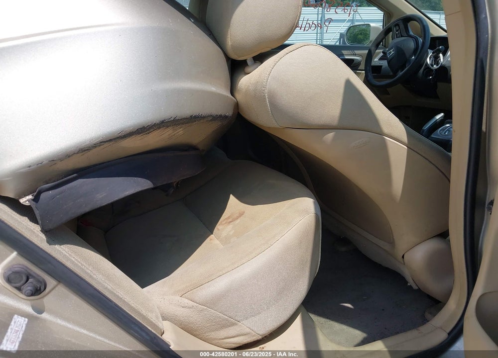 2008 HONDA CIVIC VIN: 1HGFA16548L091673