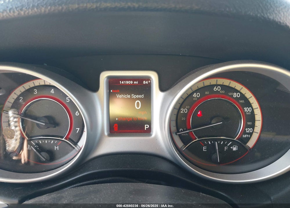 2018 DODGE JOURNEY VIN: 3C4PDCBG1JT275105