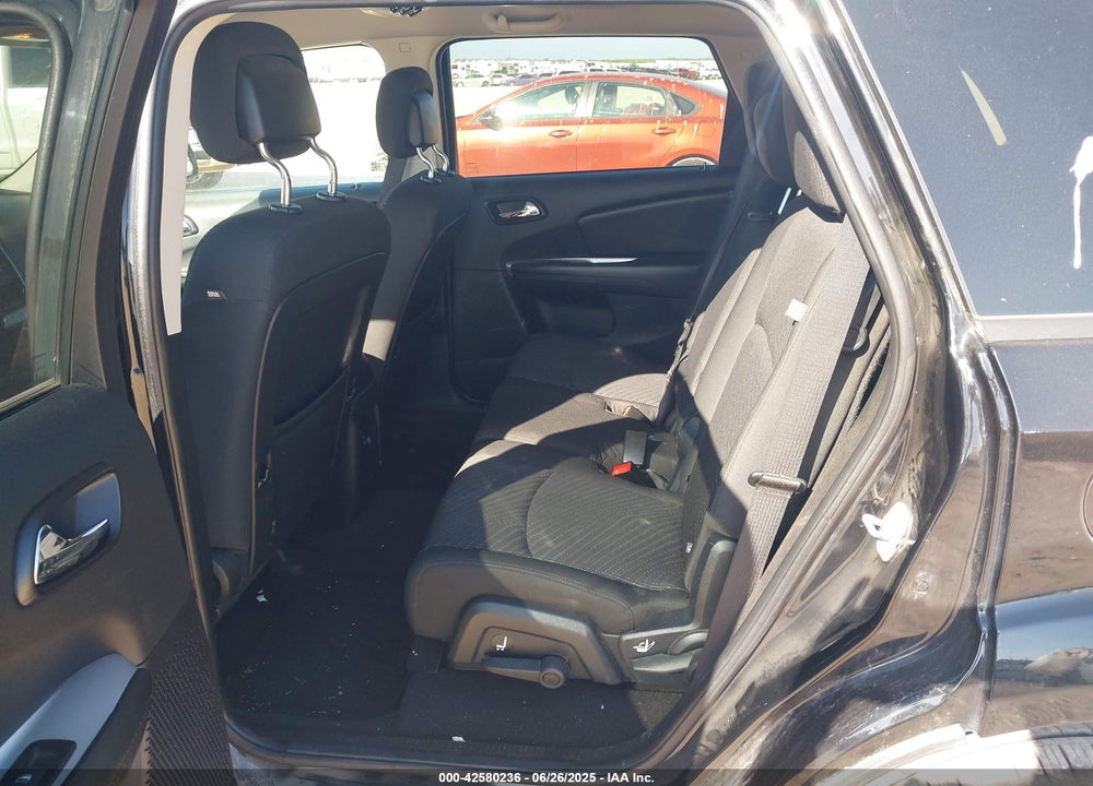 2018 DODGE JOURNEY VIN: 3C4PDCBG1JT275105