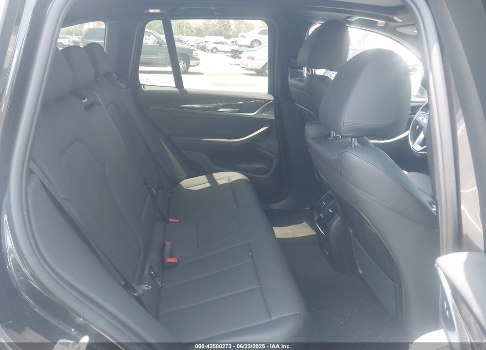 2020 BMW X3 VIN: 5UXTY3C00L9D09052