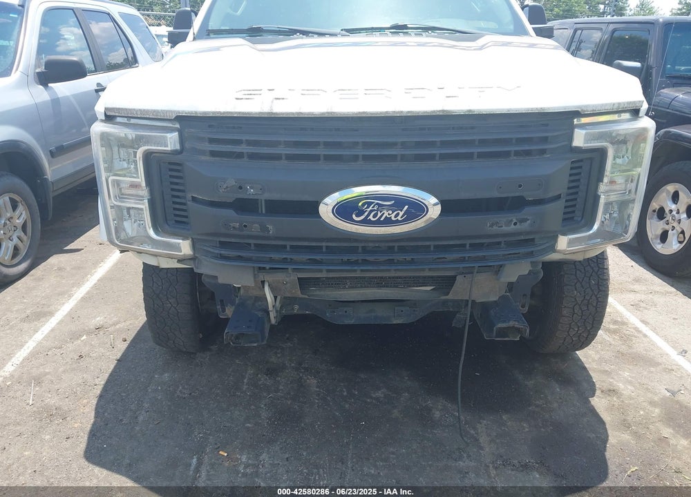 2019 FORD F-350 XL VIN: 1FT8W3B68KEF37774
