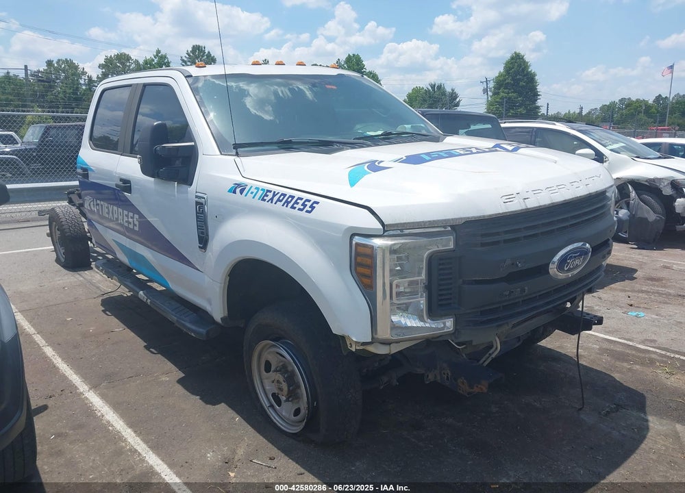 2019 FORD F-350 XL VIN: 1FT8W3B68KEF37774