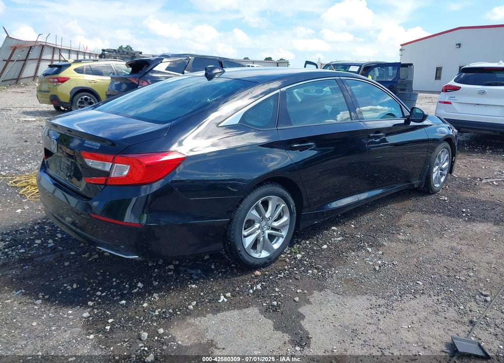 2019 HONDA ACCORD VIN: 1HGCV1F16KA105788
