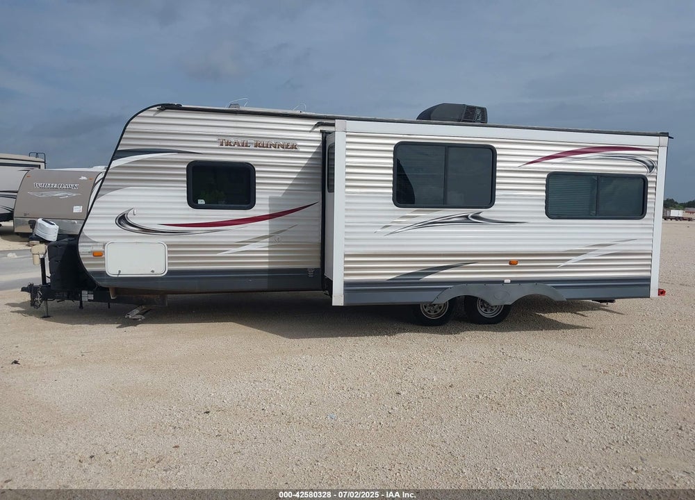 2015 TRAIL RUNNER 25 RL VIN: 5SFEB292XFE285041