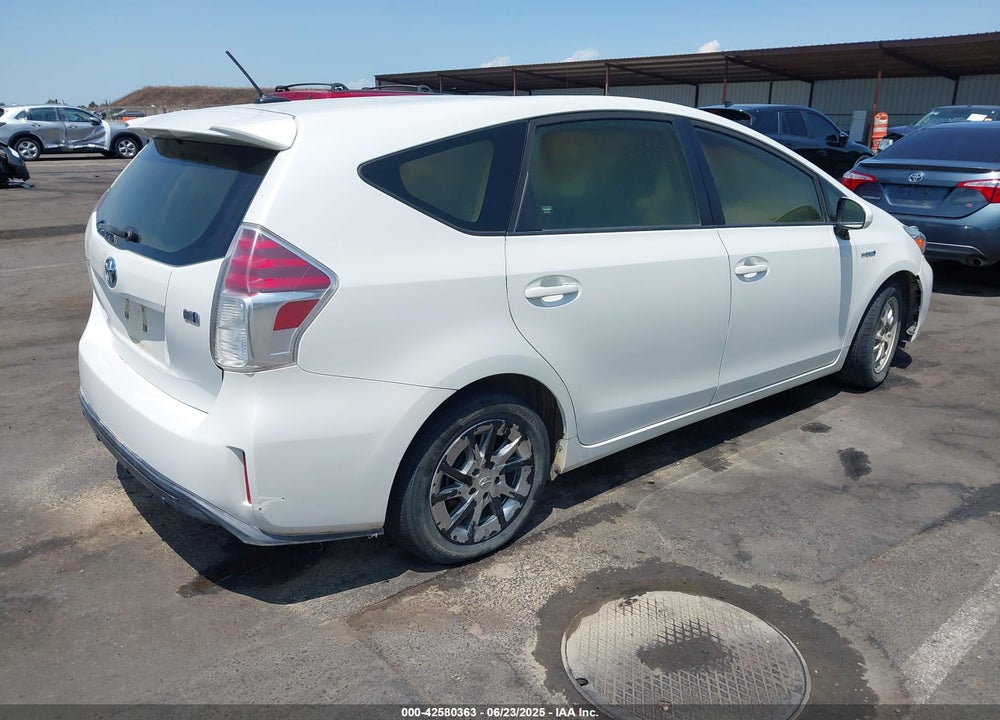 2015 TOYOTA PRIUS V VIN: JTDZN3EUXFJ023665